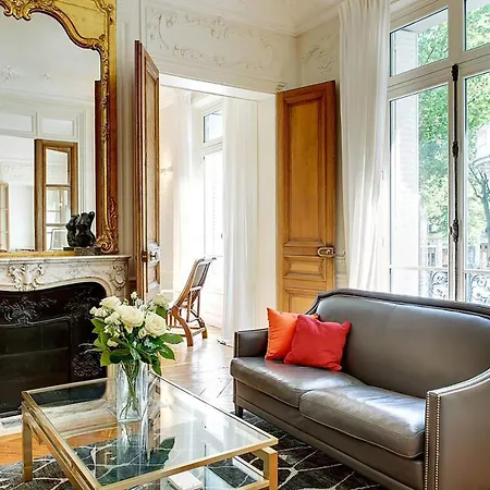 Luxurious Boulevard Saint Germain , 7eme Apartamento París