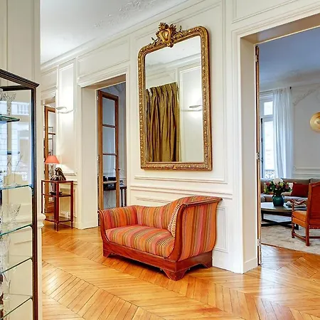 Luxurious Boulevard Saint Germain , 7eme Apartamento