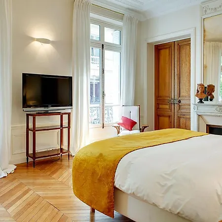 Luxurious Boulevard Saint Germain , 7eme * París