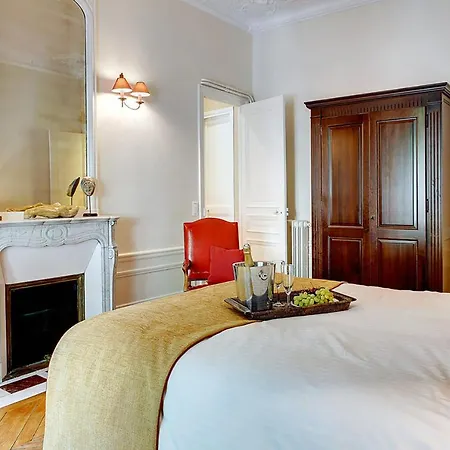 Apartamento Luxurious Boulevard Saint Germain , 7eme